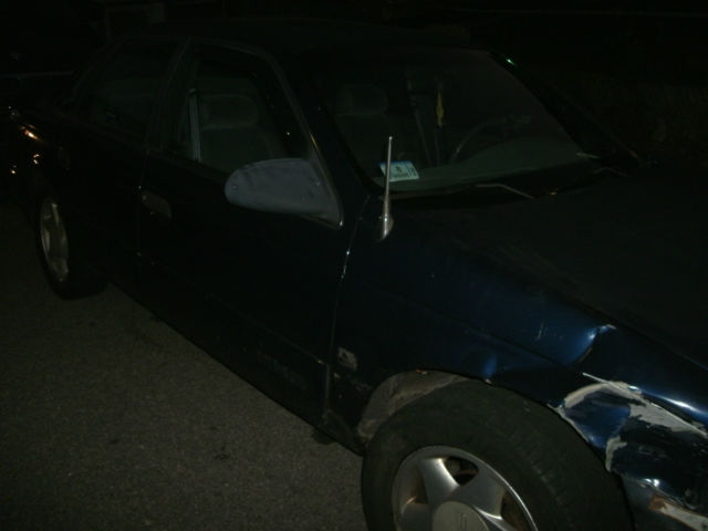 1993 Blue Ford Taurus Coupe