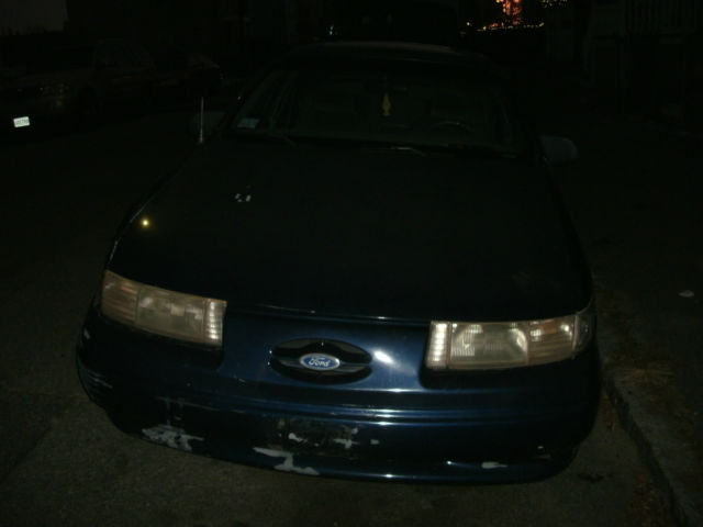 1993 Blue Ford Taurus Coupe
