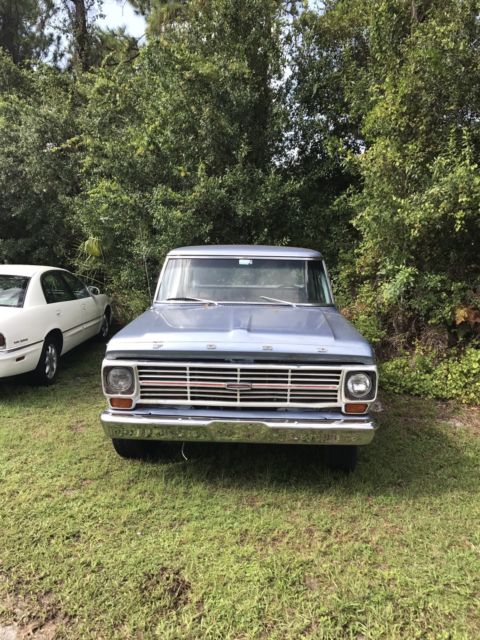 1969 Blue Ford F-100