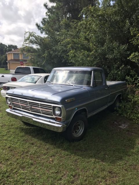 1969 Blue Ford F-100
