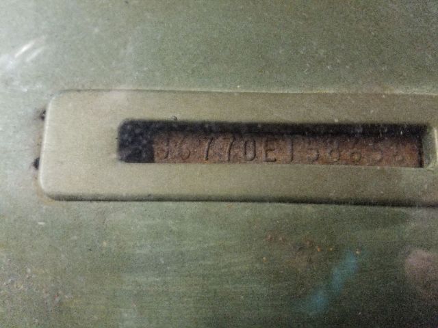 1970 Gold Oldsmobile Cutlass Coupe