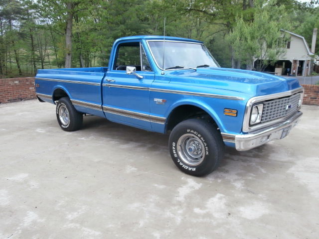 1972 BLUE Chevrolet Cheyenne Cab & Chassis