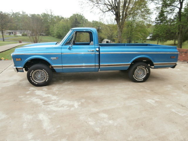 1972 BLUE Chevrolet Cheyenne Cab & Chassis