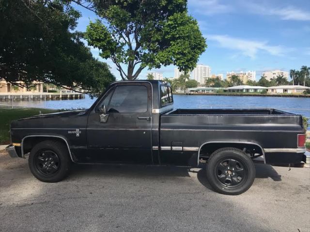 1987 Black Chevrolet C-10 Pickup