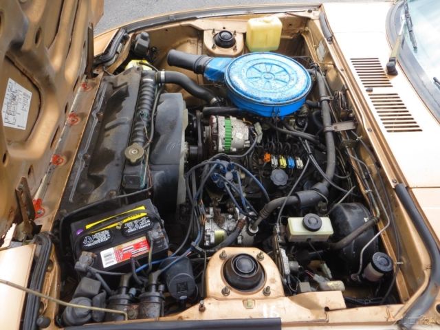 1982 Gold Mazda RX-7 Coupe