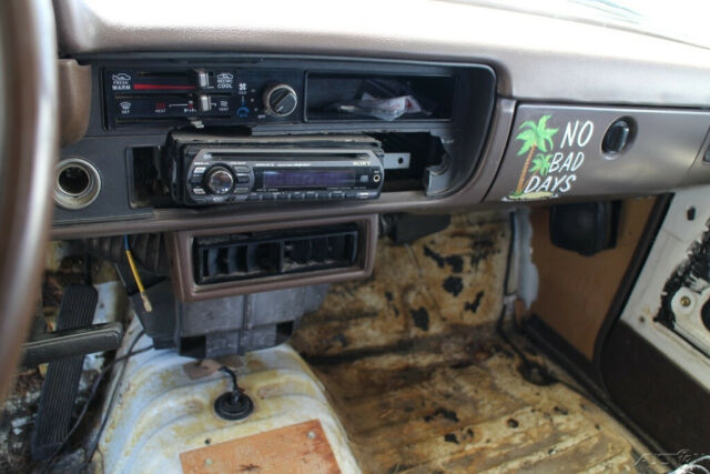 1983 Tan Toyota Dolphin Other