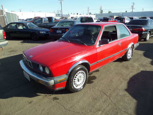 1988 Red BMW 3-Series Sedan