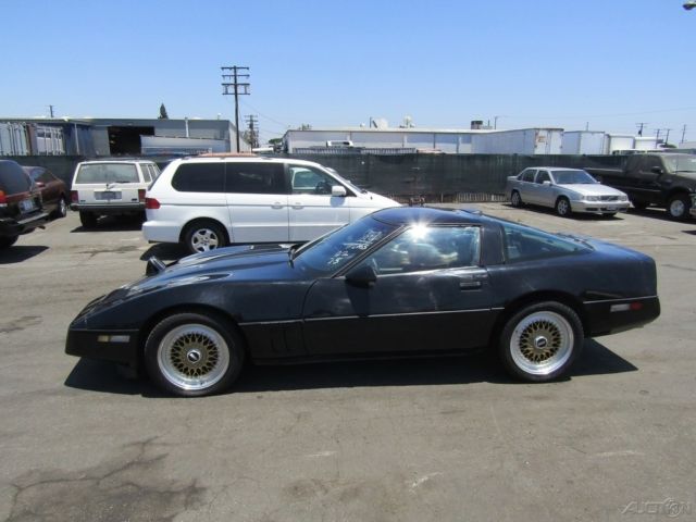 1990 Black Chevrolet Corvette Coupe