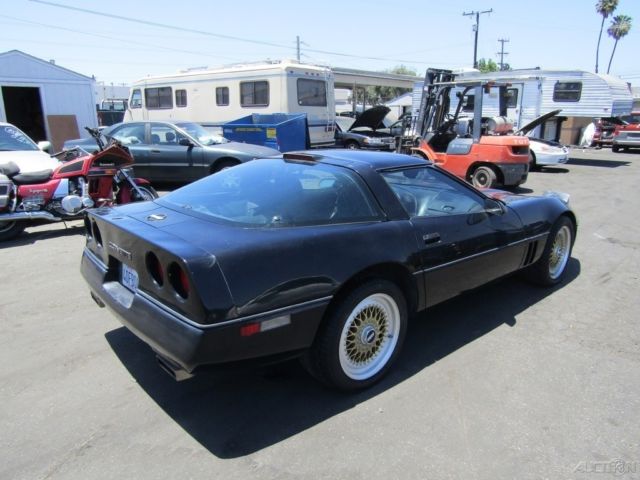 1990 Black Chevrolet Corvette Coupe
