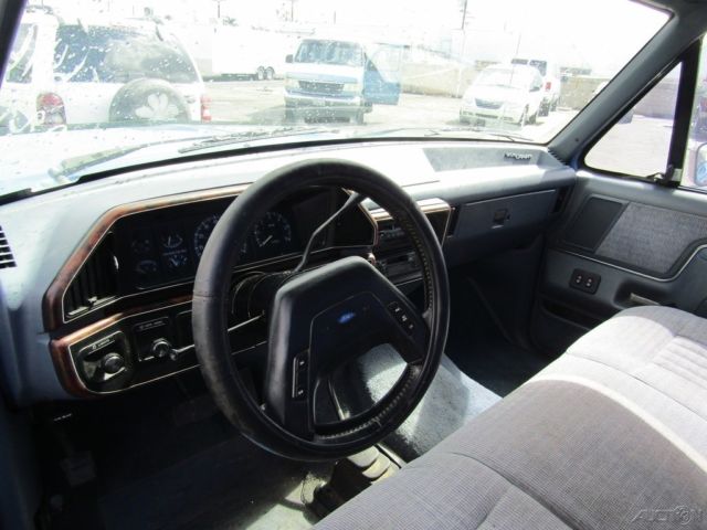 1990 Blue Ford F-150