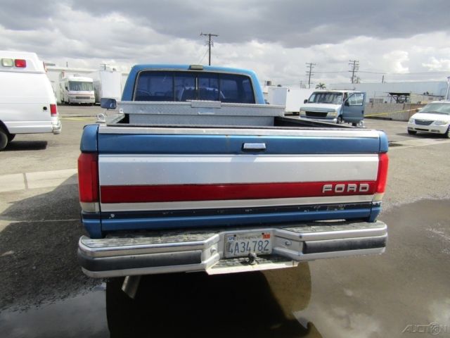 1990 Blue Ford F-150