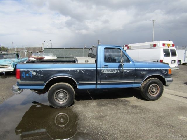 1990 Blue Ford F-150