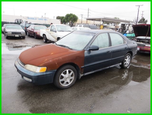 1994 Green Honda Accord Sedan