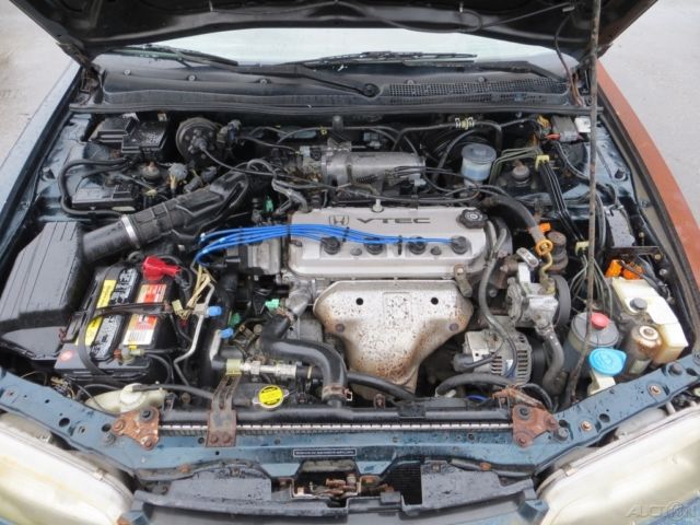 1994 Green Honda Accord Sedan