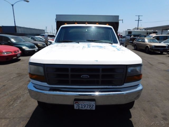 1994 White Ford F-250
