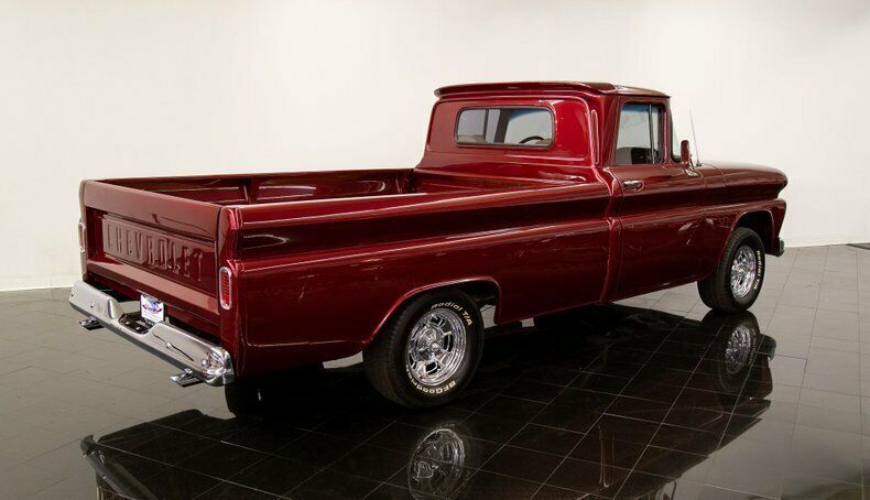 1960 Marlboro Maroon Chevrolet C-10 --
