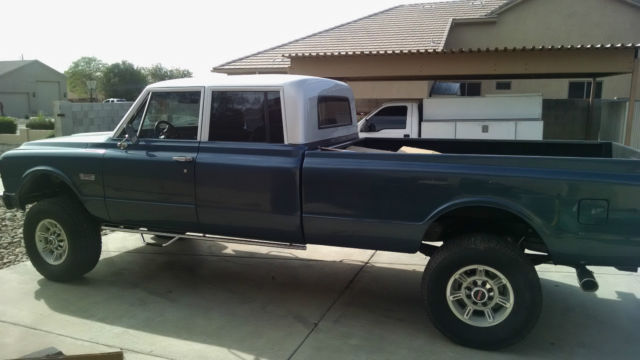 1967 Blue Chevrolet C-10 Crew Cab Pickup