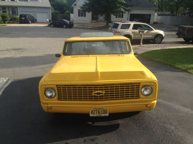 1971 Yellow Chevrolet C-10