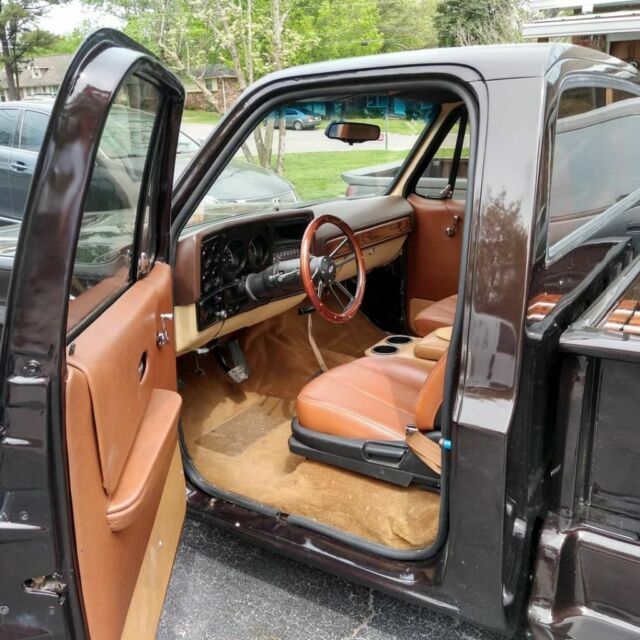 1974 Mahogany metallic brown Chevrolet C-10