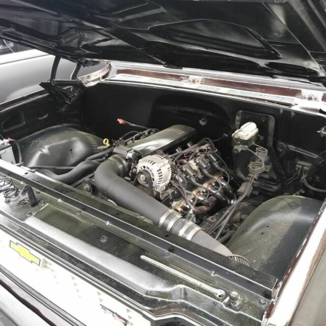 1974 Mahogany metallic brown Chevrolet C-10