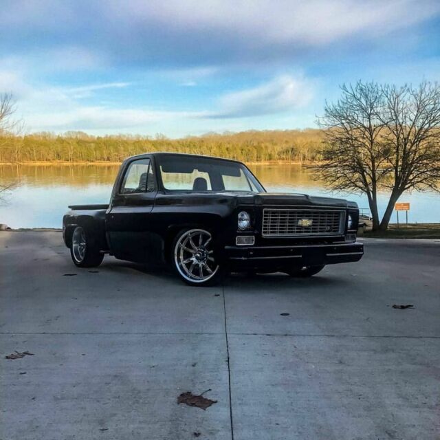 1974 Mahogany metallic brown Chevrolet C-10