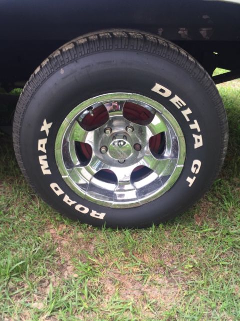 1983 Silver Chevrolet C-10 Standard Cab Pickup
