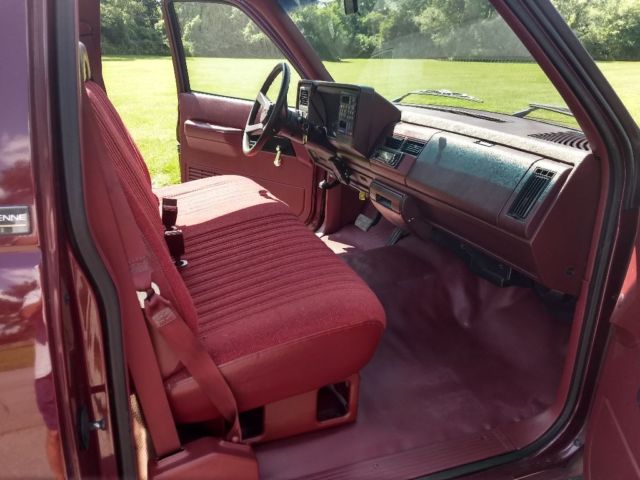 1994 Maroon Chevrolet C/K Pickup 1500 Short bed