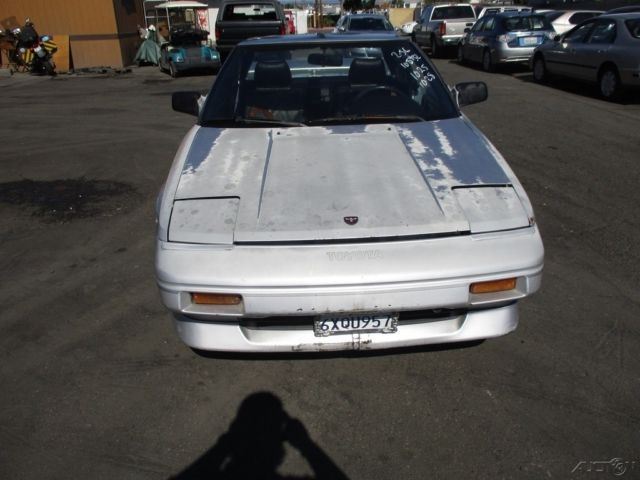1987 Silver Toyota MR2 Coupe