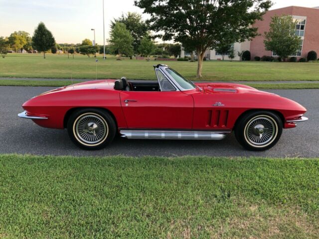 1966 Red Chevrolet Corvette