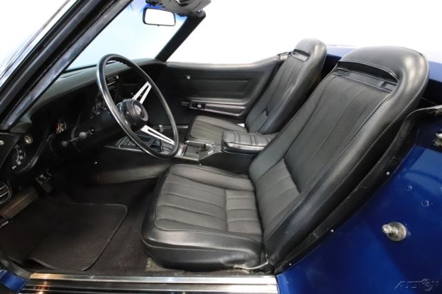 1972 Blue Chevrolet Corvette