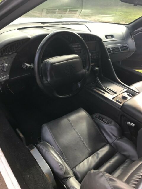 1991 White Chevrolet Corvette Convertible