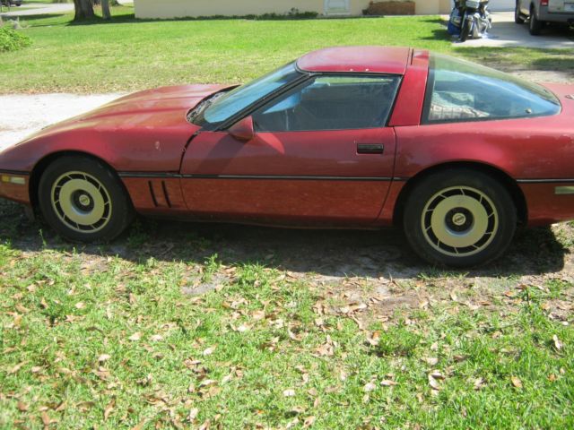 1986 Burgundy Chevrolet Corvette Coupe