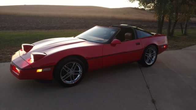 1989 Red Chevrolet Corvette Coupe