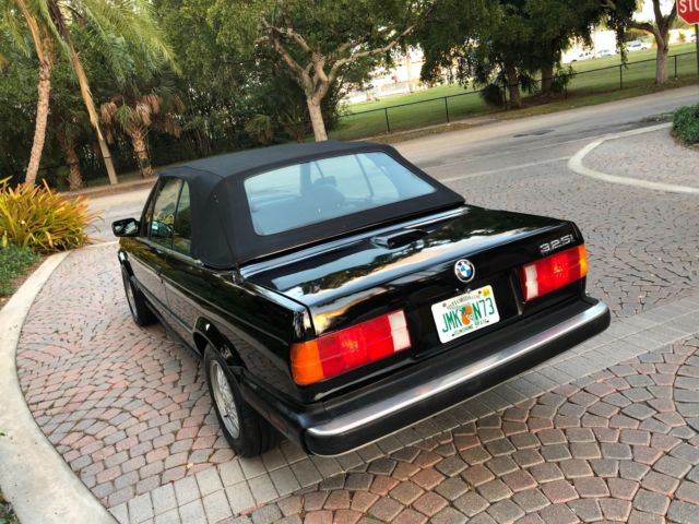 1991 Black BMW 3-Series Convertible