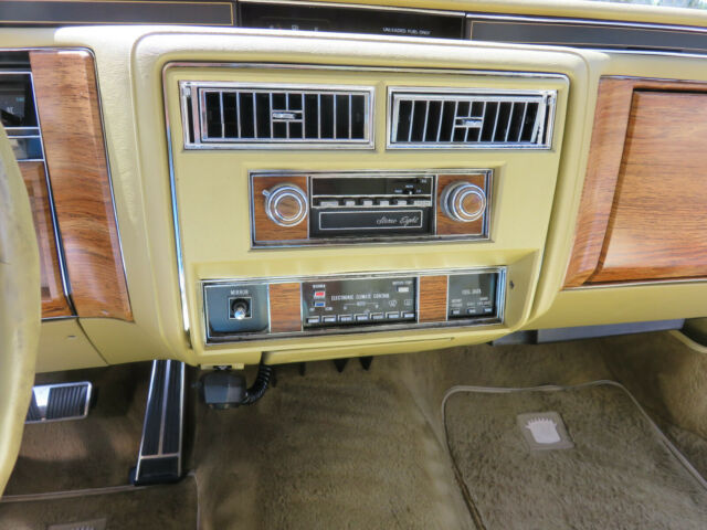 1982 Other Cadillac Fleetwood Sedan