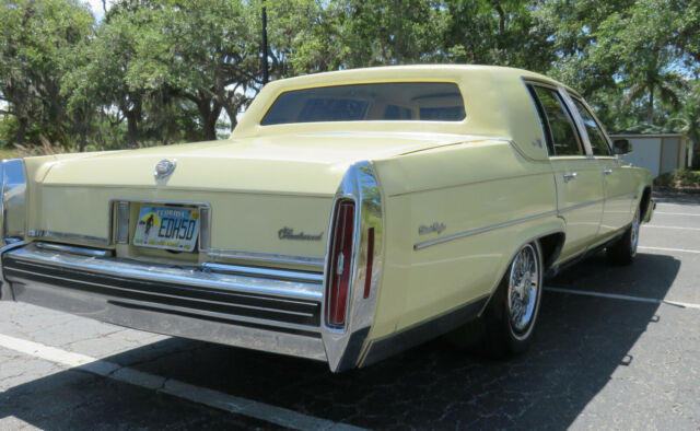 1982 Other Cadillac Fleetwood Sedan