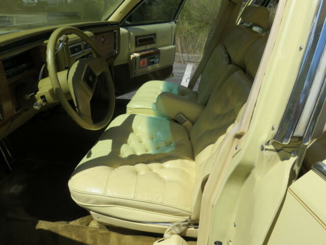 1982 Other Cadillac Fleetwood Sedan