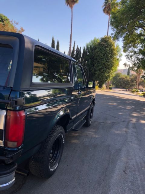 1994 Green Ford Bronco SUV