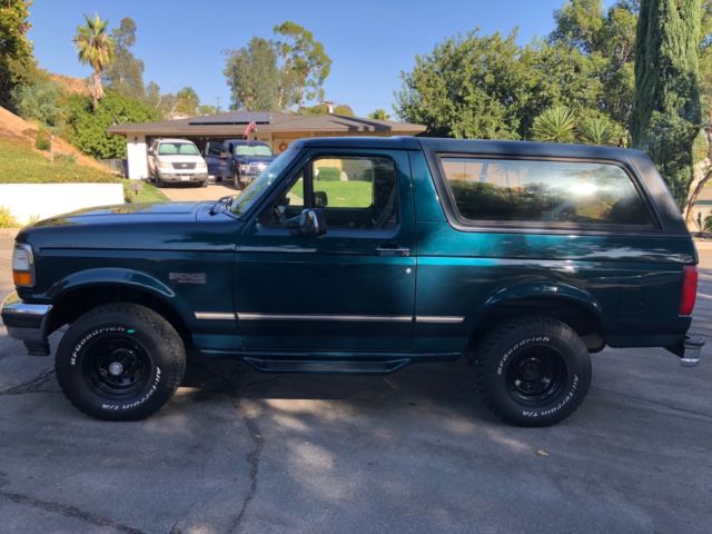 1994 Green Ford Bronco SUV