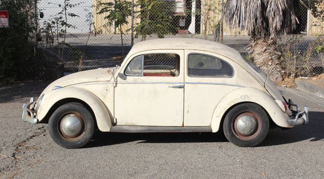 1962 White Volkswagen Beetle - Classic Coupe