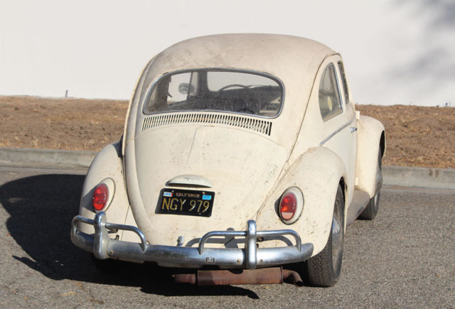 1962 White Volkswagen Beetle - Classic Coupe