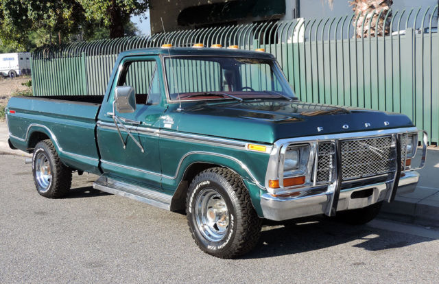 1979 Green Ford F-250 Cab & Chassis