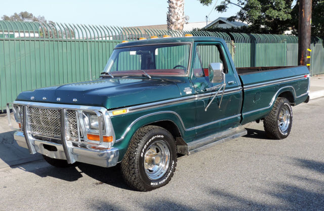 1979 Green Ford F-250 Cab & Chassis