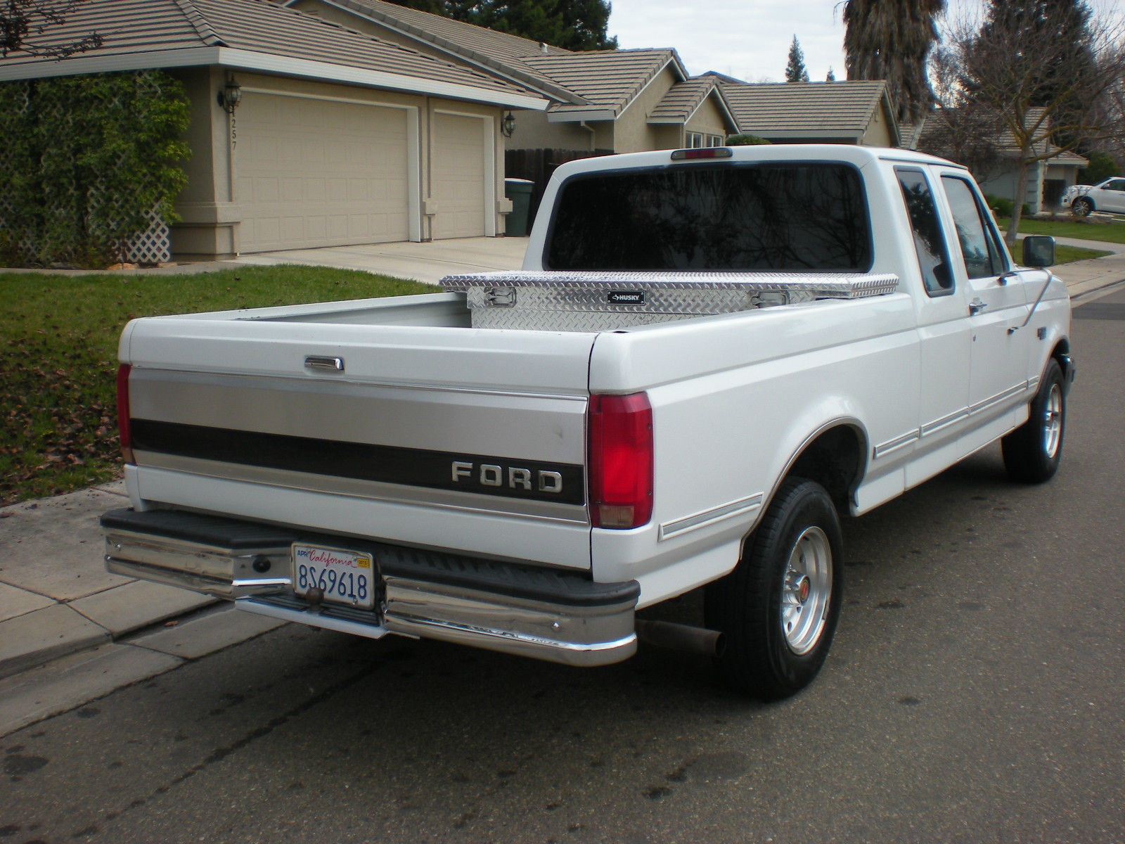 1994 White Ford F-150 Extended Cab Pickup