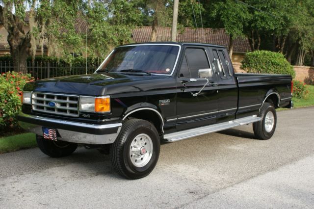 1988 Black Ford F-250 Extended Cab Pickup