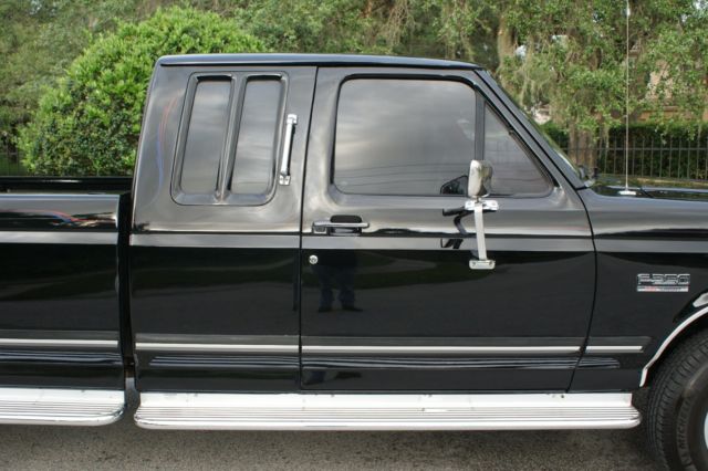 1988 Black Ford F-250 Extended Cab Pickup