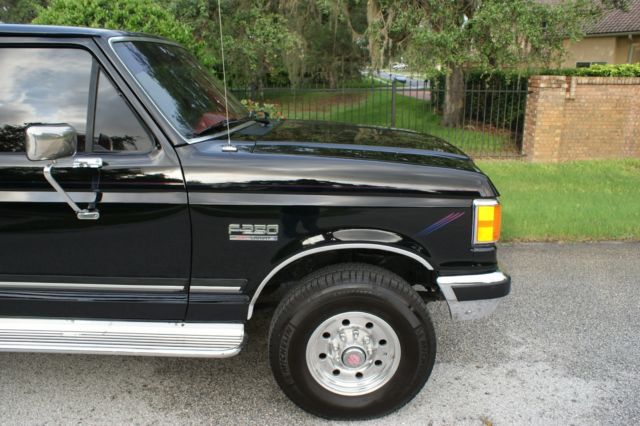 1988 Black Ford F-250 Extended Cab Pickup