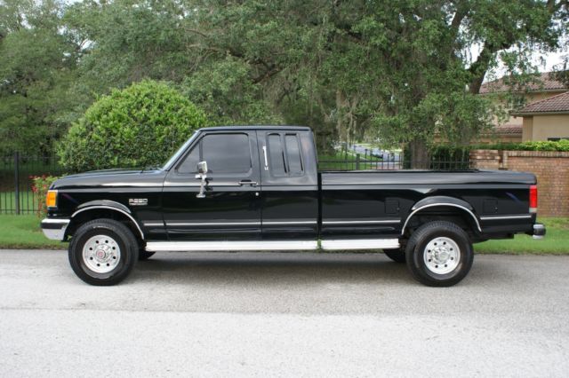 1988 Black Ford F-250 Extended Cab Pickup