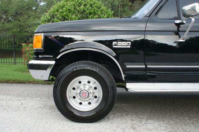 1988 Black Ford F-250 Extended Cab Pickup