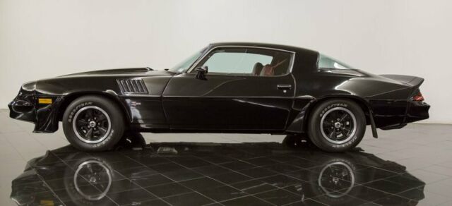 1979 Black Chevrolet Camaro --